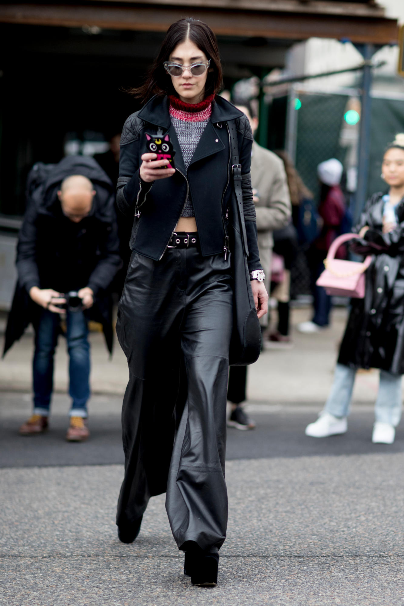new-york-fashion-week-street-style-fall-2018-day-3-20